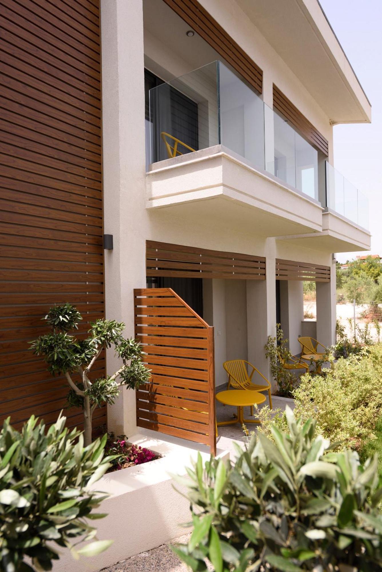 Falena Luxury Rooms Kalyves Polygyrou エクステリア 写真
