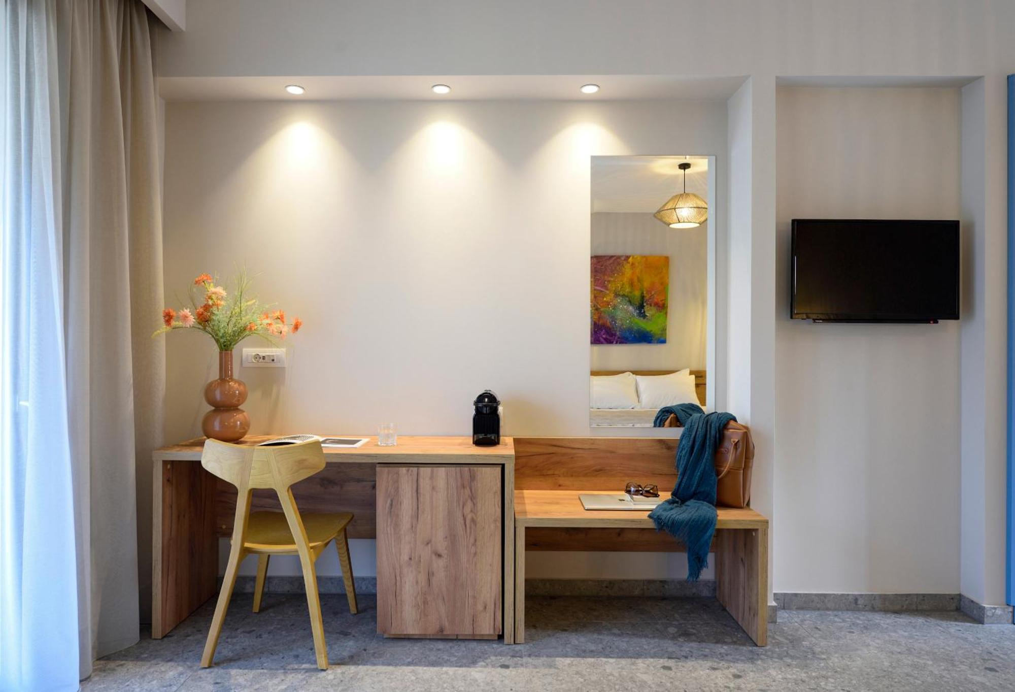 Falena Luxury Rooms Kalyves Polygyrou エクステリア 写真