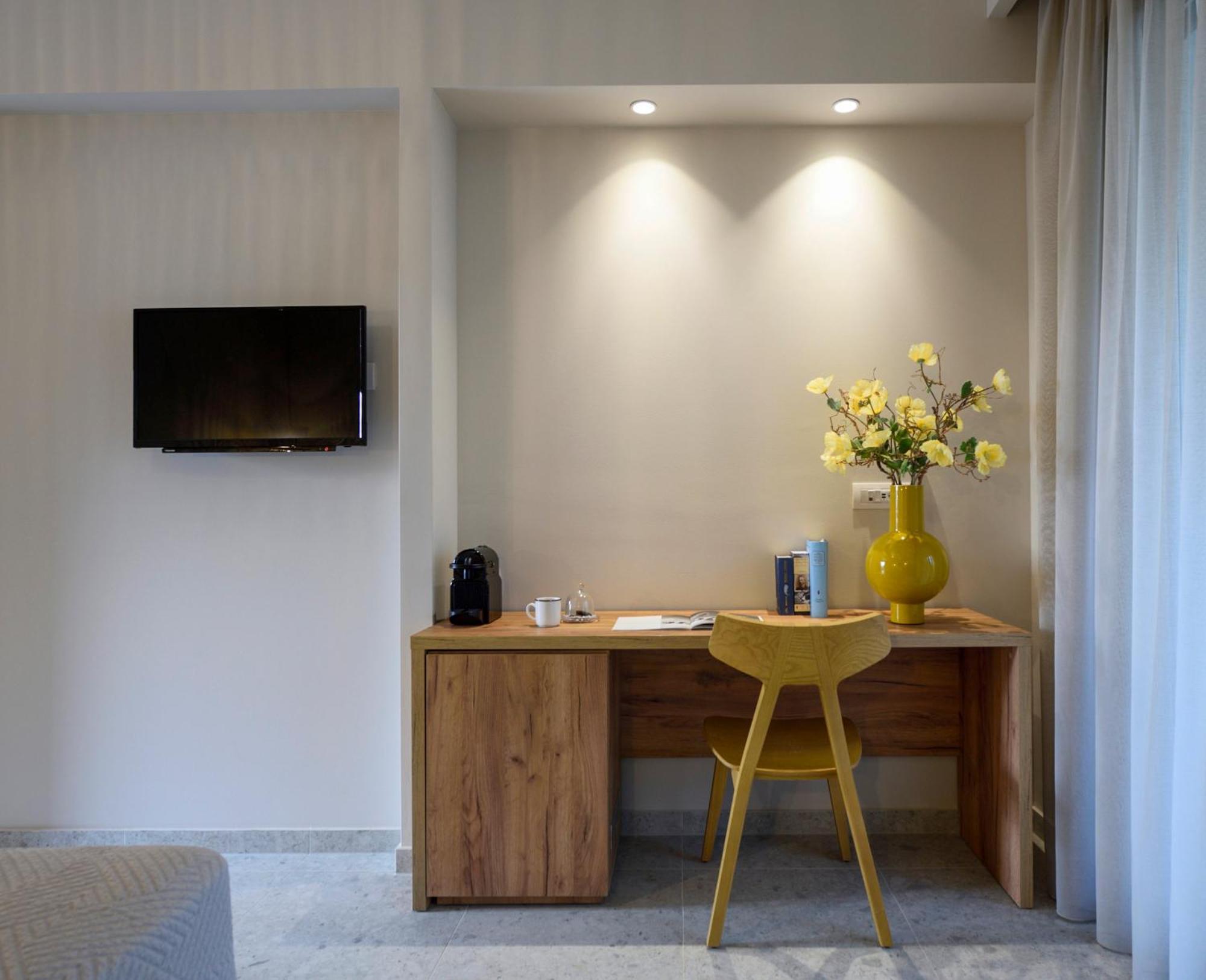Falena Luxury Rooms Kalyves Polygyrou エクステリア 写真